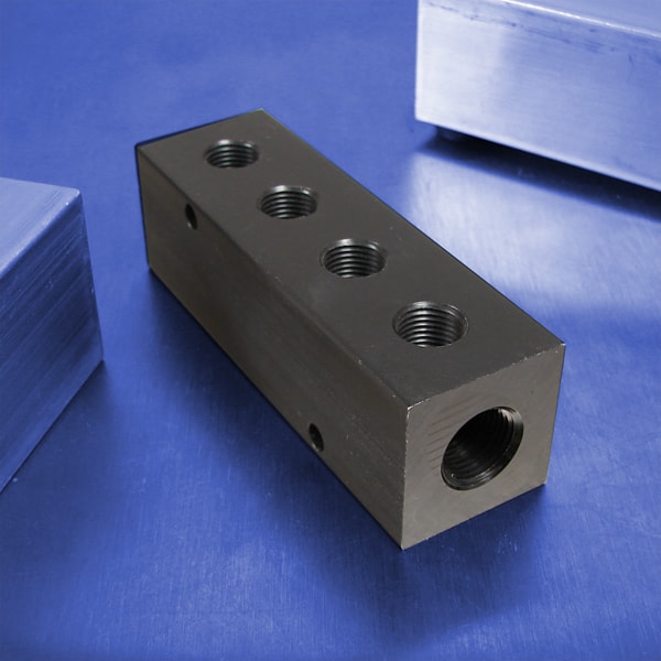 MM-810 Aluminum Double-Sided Ports Manifold 1/4 NPT Ports 3/8 NPT Inlet MM-810 Aluminum Double-Sided Ports Manifold 1/4 NPT Ports 3/8 NPT Inlet