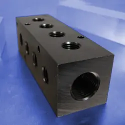 3-Station 90-Degree Output Port Pneumatic Manifolds