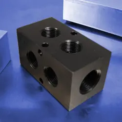 2-Station 90-Degree Output Port Pneumatic Manifolds