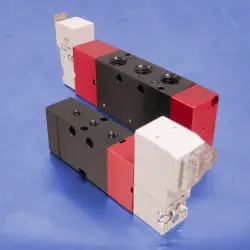 24-Volt DC Solenoid Valves | 24VDC 4-Way Solenoid Valve
